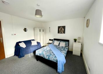 Thumbnail Room to rent in Snow Hill, Wolverhampton