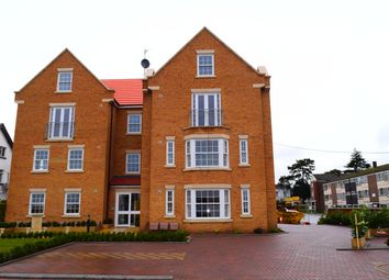 Thumbnail 2 bed flat to rent in Cliftonville Gardens, Northampton, Northamptonshire