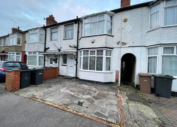 Thumbnail 3 bed terraced house to rent in Shelley Road, Luton