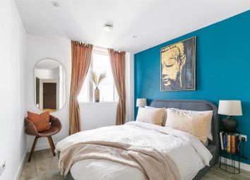 Thumbnail Flat for sale in Woods Road, London