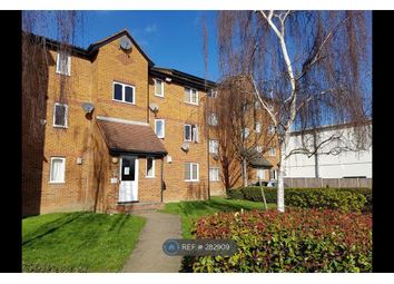 2 Bedrooms Flat to rent in Surrey Quays, London SE8