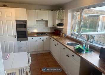 Thumbnail Detached house to rent in Barrowby Road, Grantham