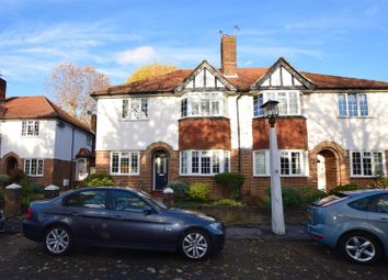 Thumbnail 2 bed flat to rent in Ditton Lawn, Portsmouth Road, Thames Ditton