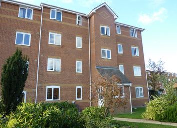 2 Bedrooms  to rent in Ascot Court, Aldershot GU11