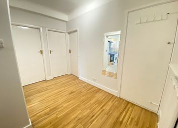 Thumbnail Flat to rent in Spencer Road, Chiswick