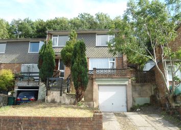 4 Bedroom Semi-detached house for rent
