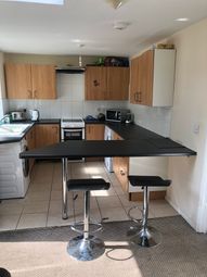 Hatfield - End terrace house to rent            ...