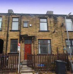2 Bedrooms Terraced house for sale in Kaycell Street, Bradford BD4