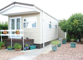 2 bed mobile/park home for sale in Centre Drive, Banwell BS29