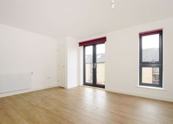 Thumbnail Flat to rent in Broadwater Road, London