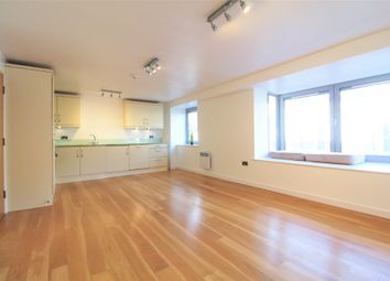 Thumbnail Flat for sale in Queens Road, City Centre, Brighton