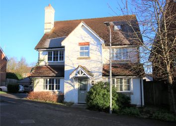 Thumbnail 6 bedroom detached house to rent in Ducketts Mead, Shinfield, Reading