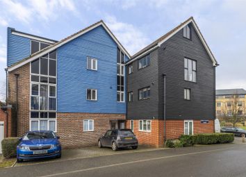 Thumbnail Flat to rent in George Stewart Avenue, Faversham