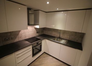 2 Bedrooms Flat to rent in Chigwell Road, Woodford Green IG8