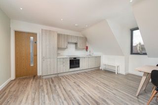 Thumbnail 7 bed flat to rent in New North Road, Exeter