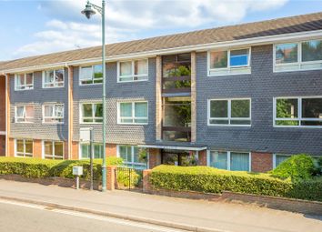 Thumbnail Flat to rent in Hewgate Court, Station Road, Henley-On-Thames, Oxfordshire