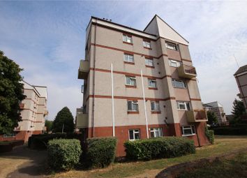 Thumbnail 2 bed flat to rent in Southwood Road, Dunstable, Bedfordshire