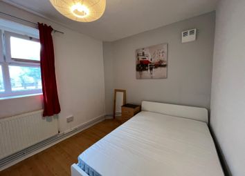 Thumbnail Room to rent in White City Estate, London
