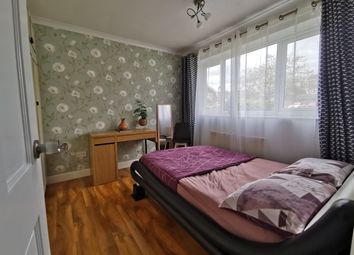 Thumbnail Room to rent in Turner Way, Bedford