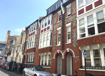Thumbnail Flat to rent in Burlington Street, Kemptown, Brighton, East Sussex