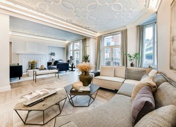 Knightsbridge Luxury  Flat 30, Wellington Court (3).Jpg