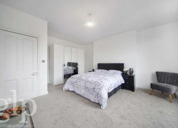 2 Bedrooms Flat to rent in John Street, Bloomsbury WC1N