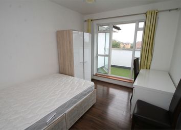 Thumbnail 2 bed flat to rent in Oak Lane, East Finchley