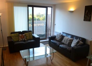 2 Bedrooms Flat to rent in Isaac Way, Manchester M4