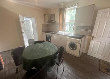 Thumbnail 2 bed property to rent in High Street, Brierley Hill