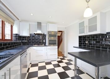 Thumbnail Detached house to rent in Cranmer Close, Weybridge