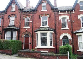Thumbnail Room to rent in Roundhay View, Leeds