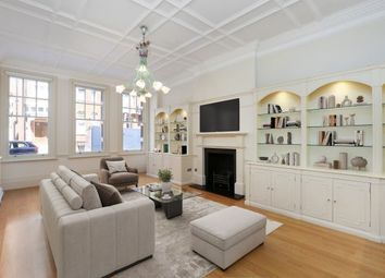 Thumbnail 3 bed flat to rent in Cadogan Gardens, Chelsea