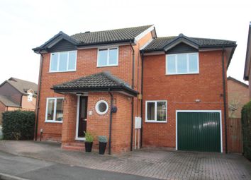 4 Bedrooms Detached house for sale in Wiggett Grove, Binfield RG42