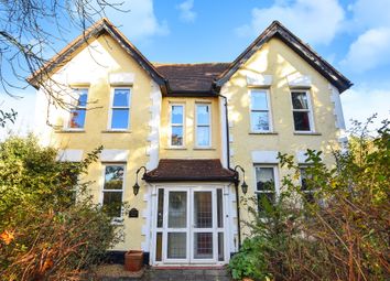 4 Bedrooms Detached house for sale in Chessington Road, West Ewell, Epsom KT19
