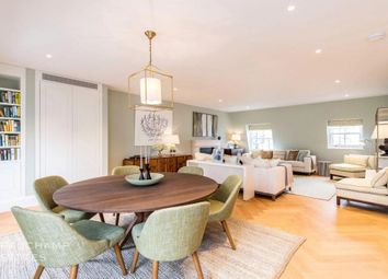 Thumbnail Flat for sale in Chesham Street, Belgravia