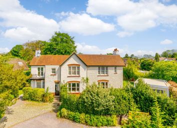 Thumbnail 6 bed detached house to rent in Kings Road, Chalfont St. Giles, Buckinghamshire