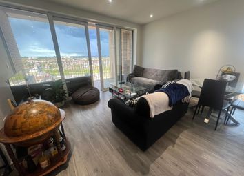 Thumbnail Flat to rent in Moorhen Drive, London