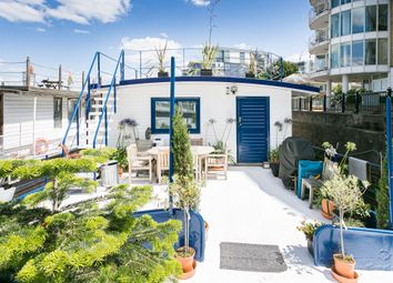 5 bed houseboat for sale in Lightermans Walk, Prospect Quay, Wandsworth, London SW18