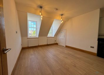 Thumbnail 1 bed flat to rent in High Street, Bushey