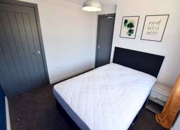 Thumbnail Room to rent in Tarrant Walk, Coventry