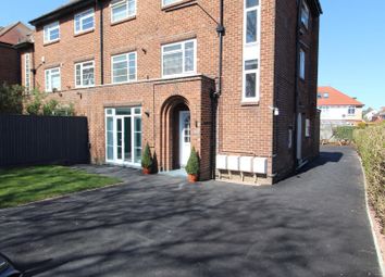 Thumbnail 1 bed flat to rent in Givendale Road, Scarborough