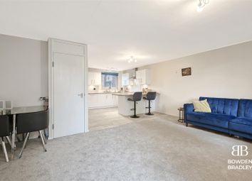 Thumbnail Maisonette to rent in Tamar Square, Woodford Green