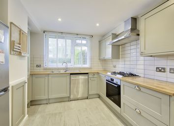 Thumbnail Flat to rent in Searles Close, London