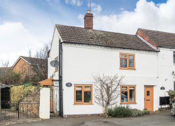 Thumbnail 2 Bed Semi Detached House For Sale In Cross Street Daventry Thumbnail 2 Bed Semi Detached House For Sale In Cross Street Daventry