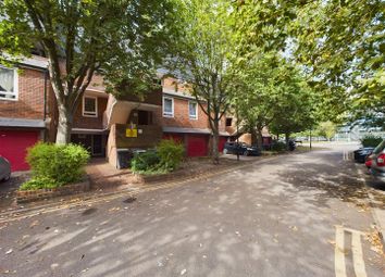 Thumbnail Property for sale in Reedham Close, London