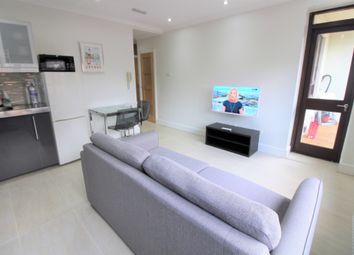 Thumbnail 2 bedroom flat to rent in Cromer Street, Russell Square, London