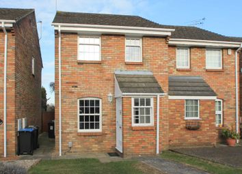 Thumbnail Semi-detached house to rent in Grove Gardens, Tring
