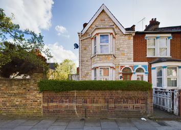 Thumbnail End terrace house for sale in Roslyn Road, London