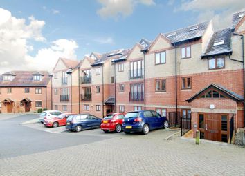 Thumbnail 2 bed flat to rent in Headington, Oxford