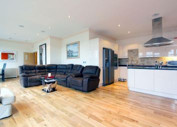 Property Details For Flat 4 148 Curtain Road London Ec2a 3at Zoopla